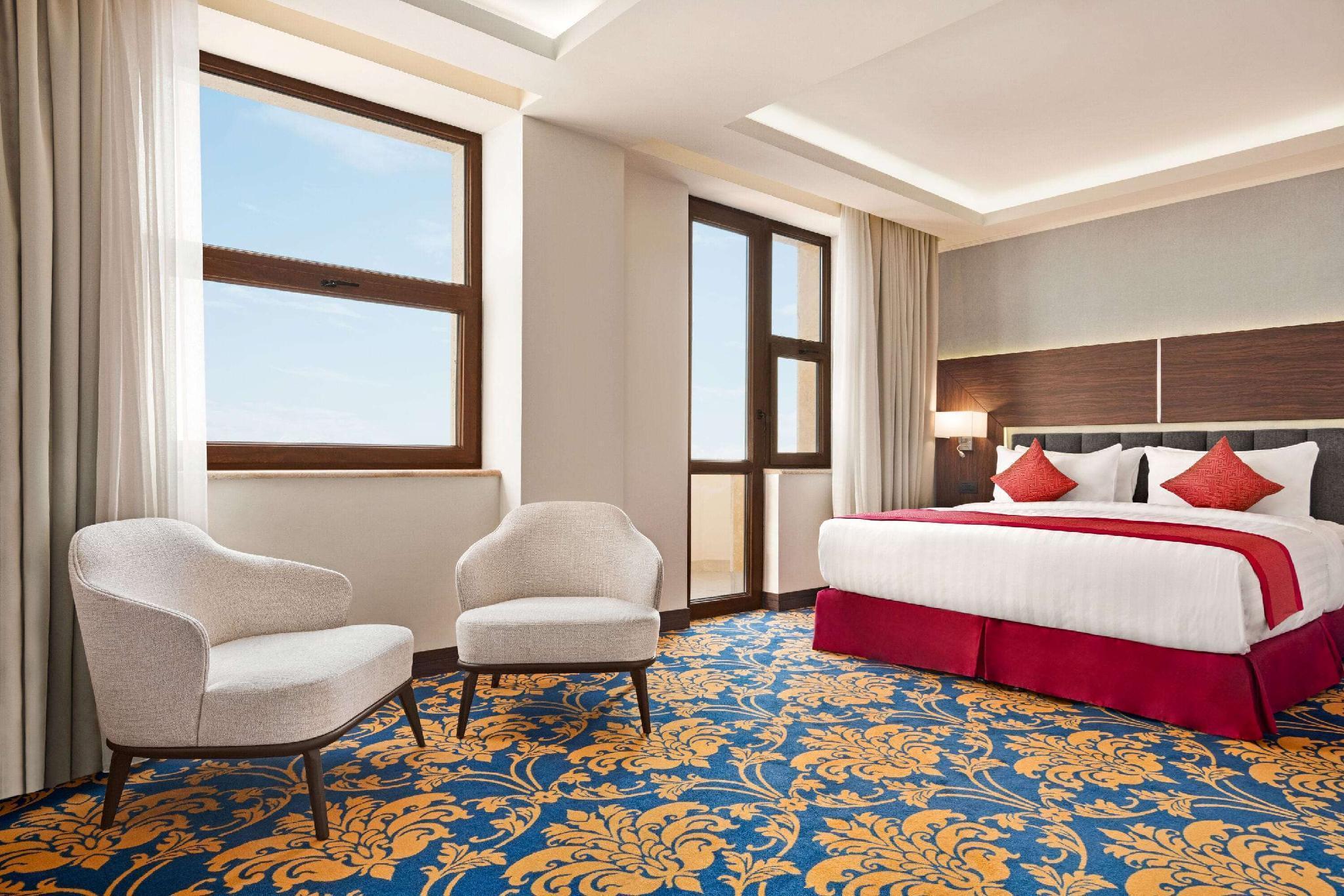 Ramada Hotel & Suites By Wyndham Yerevan Ngoại thất bức ảnh